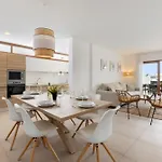 Altos Famara 11a By Escape بلايا بلانكا